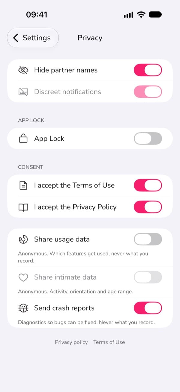 LoveLustのプライバシー設定:パートナー名の非表示、目立たない通知、アプリロック